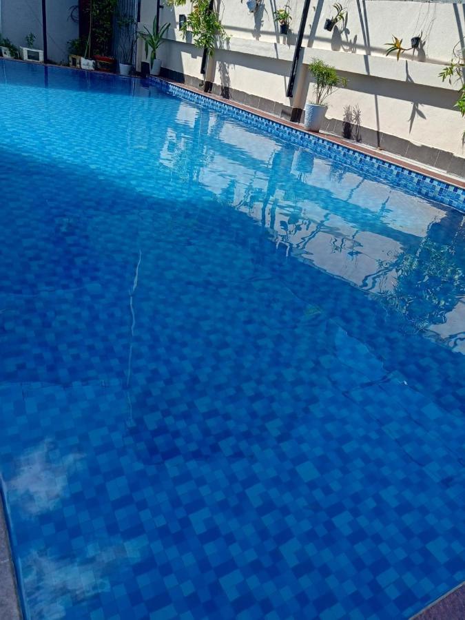 فان فيان V Central Hotel المظهر الخارجي الصورة